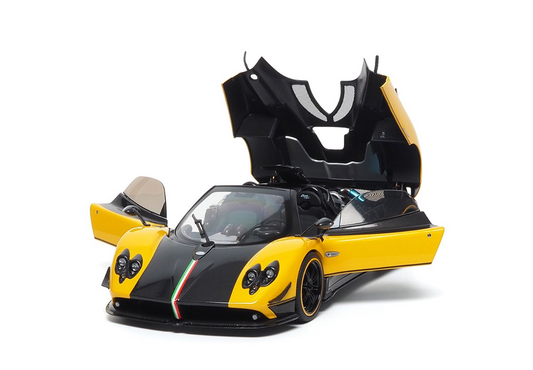 BBR 1:18 Pagani Zonda Cinque (Giallo Ginevra)