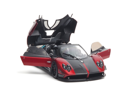 BBR 1:18 Pagani Zonda Cinque (Rosso Dubai)