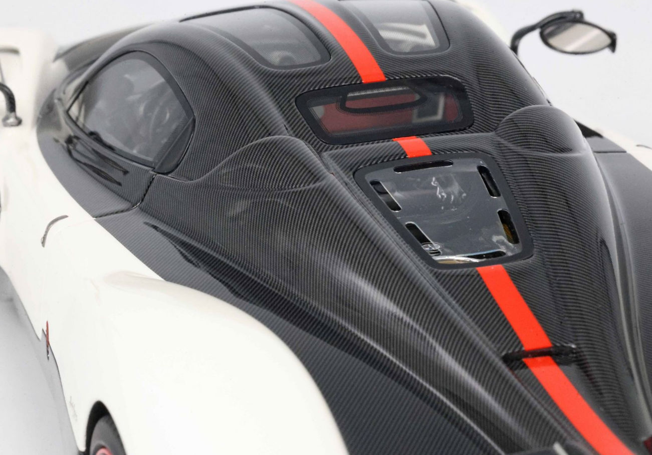 BBR 1:18 Pagani Utopia (Bianco Benny)