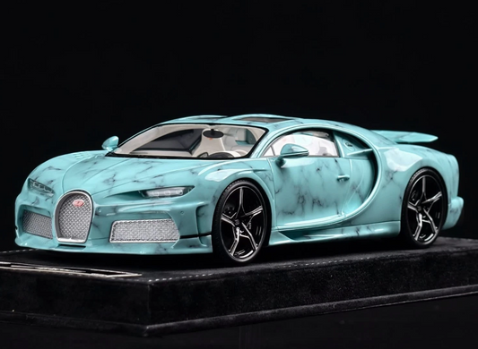 Henson & Heaven 1:18 Bugatti Chiron Super Sport (Tiffany Griotte)