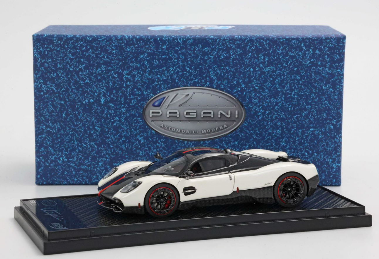 BBR 1:43 Pagani Utopia (Bianco Benny)