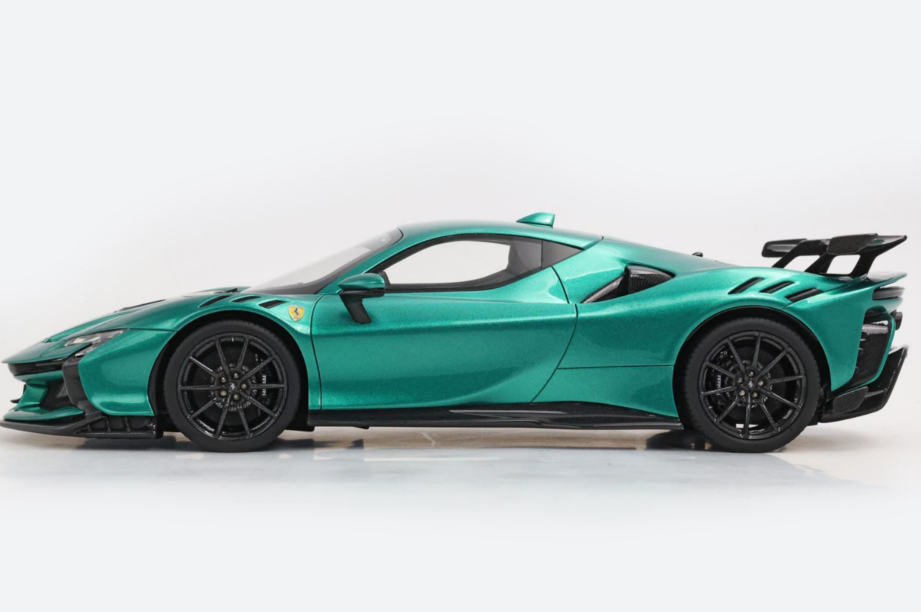 BBR 1:18 Ferrari SF90XX Stradale (Green Jewel)