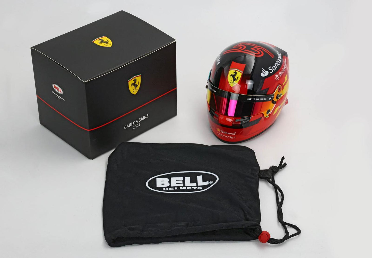 BBR 1:18 Ferrari SF24 Australian GP 2024 - Sainz (DIECAST MODEL AND HELMET)