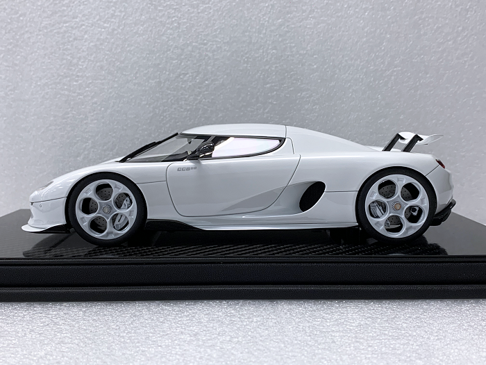 Frontiart 1:18 Koenigsegg CC850 (White)