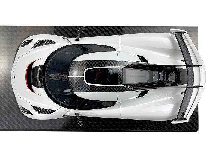 Frontiart 1:18 Koenigsegg Jesko (Crystal White)