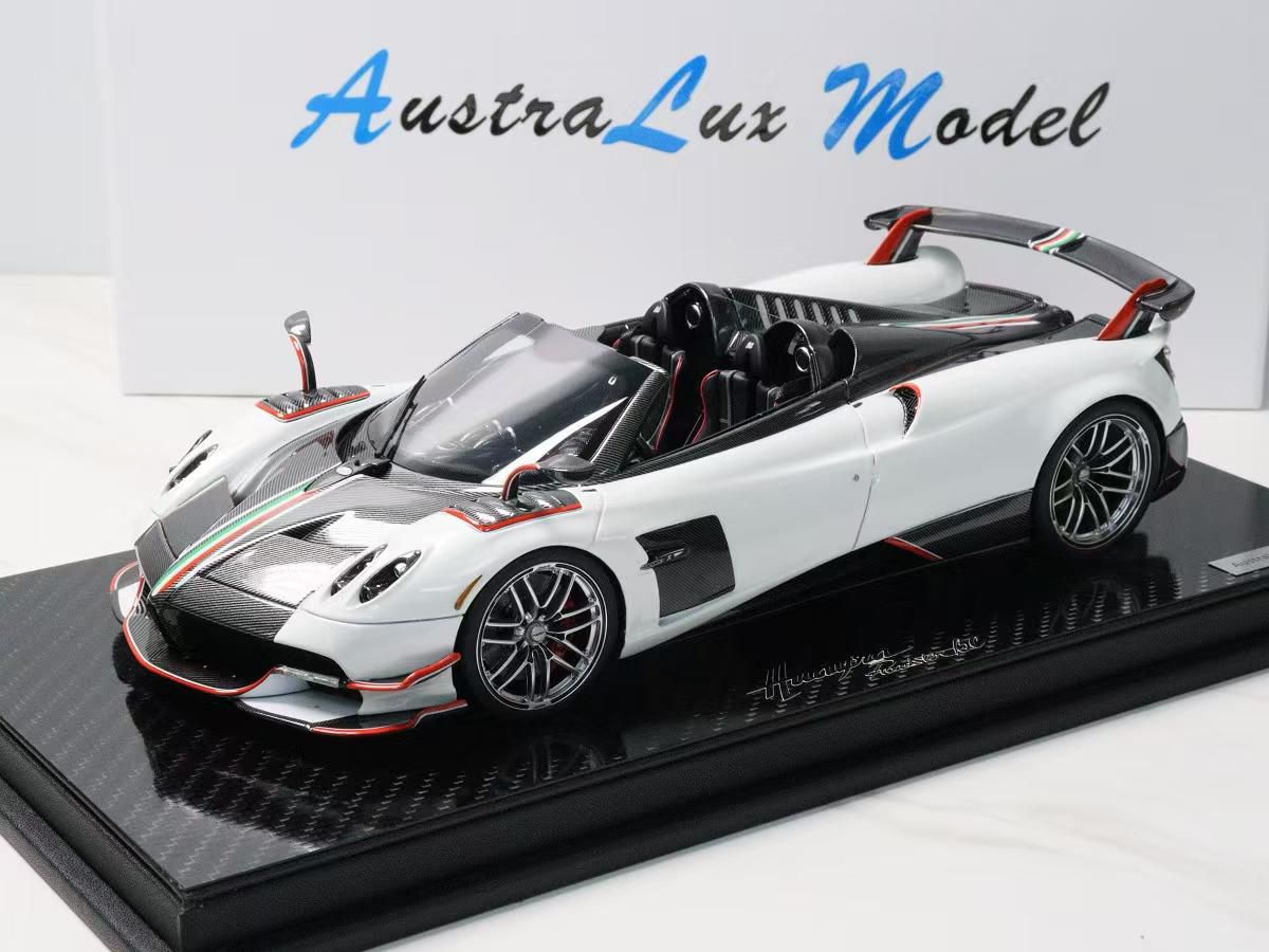 AustraLux Model 1:18 Pagani Huayra BC Roadster (White w/ Tricolore Stripe)