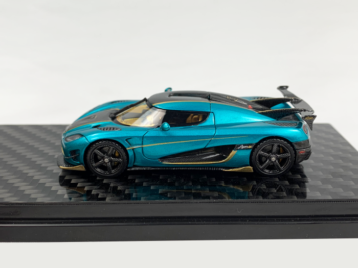 Frontiart 1:64 Koenigsegg Agera RSR (Turquoise)