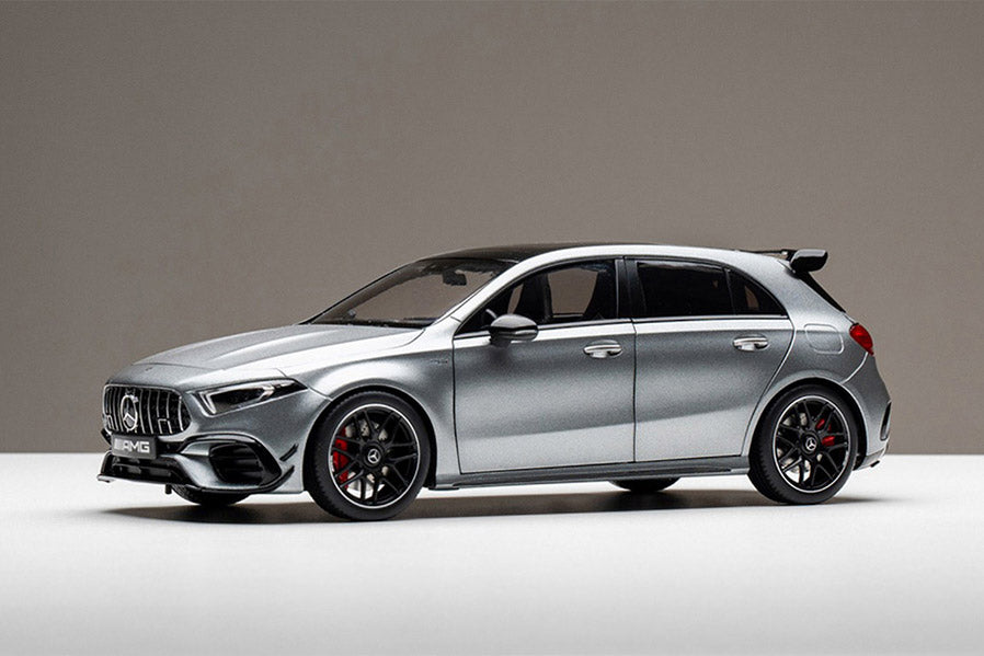 Kiloworks 1:18 Mercedes-Benz A45S