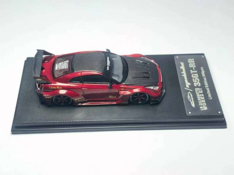 PREORDER MyModelCollect MC 1:64 Nissan GTR R35 LB-WORKS (Solid Red)