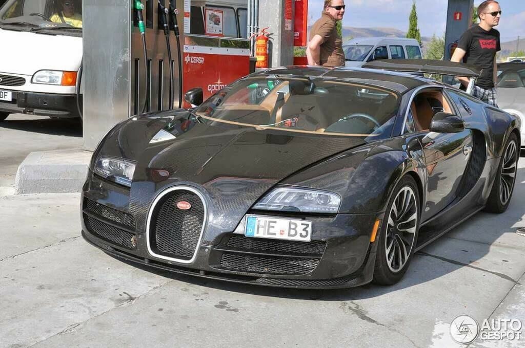 PREORDER VMB x Miniature Planet 1:18 Bugatti Veyron Super Sport 1:18