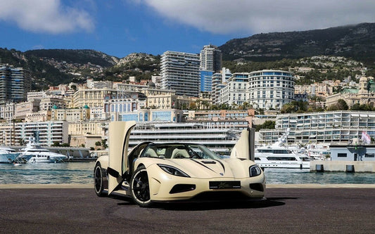 Registry: VMB 1:18 Koenigsegg Agera R #7091 (Cream White/Purple)