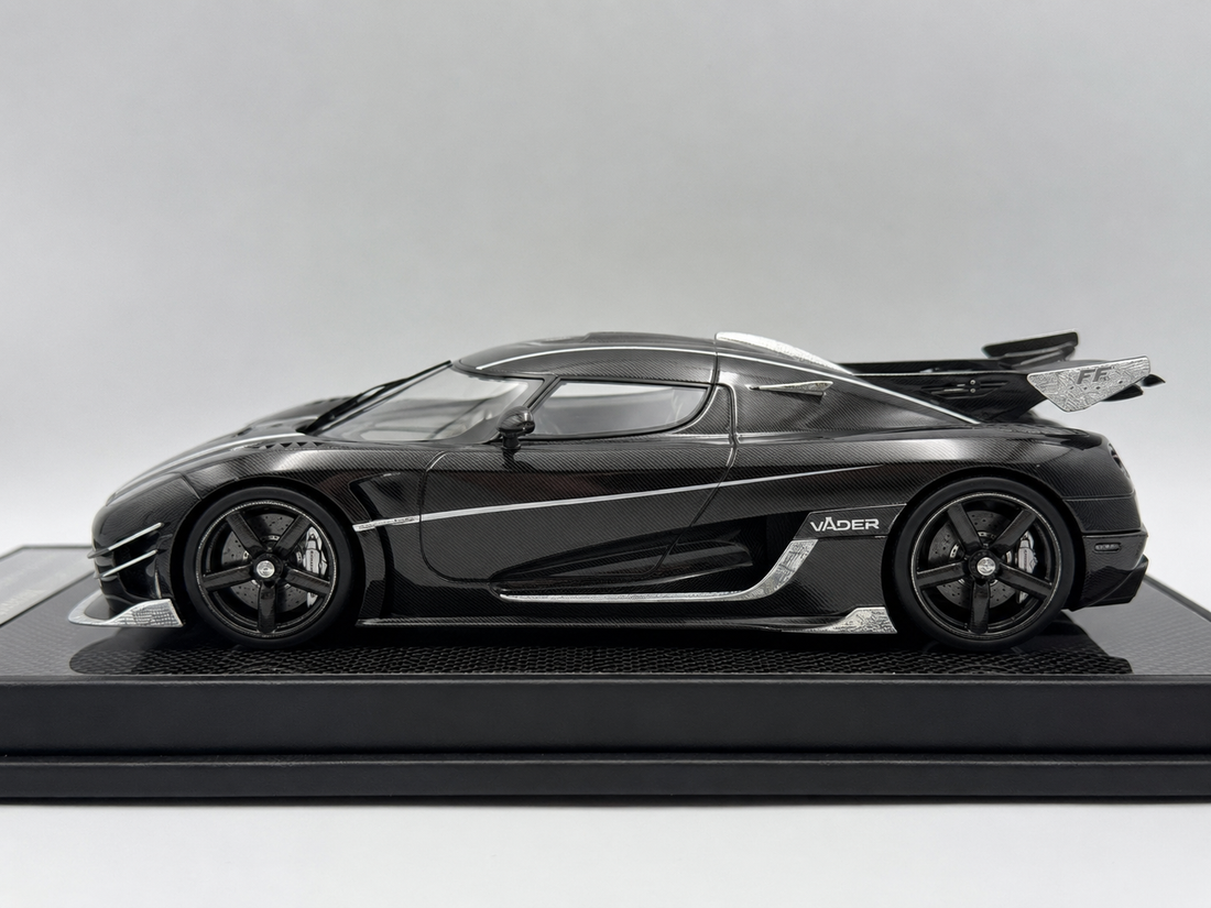 Registry: VMB 1:18 Koenigsegg Agera FE 'Vader'