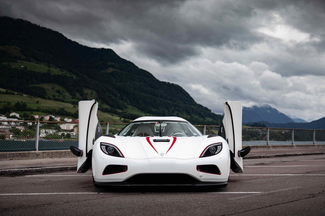 Registry: VMB 1:18 Koenigsegg Agera R 'Speed Racer'