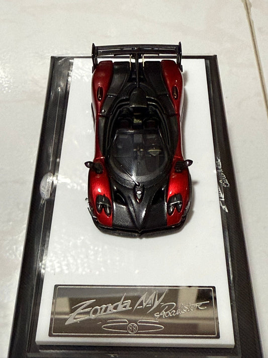 Rhino Model 1:64 Pagani Zonda MY Roadster (Red)