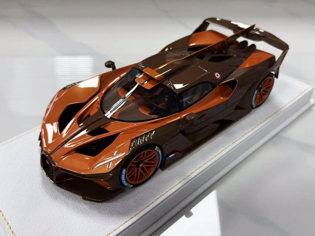 Our first exclusive model: Henson & Heaven 1:18 Bugatti Bolide (Copper/Brown Carbon)