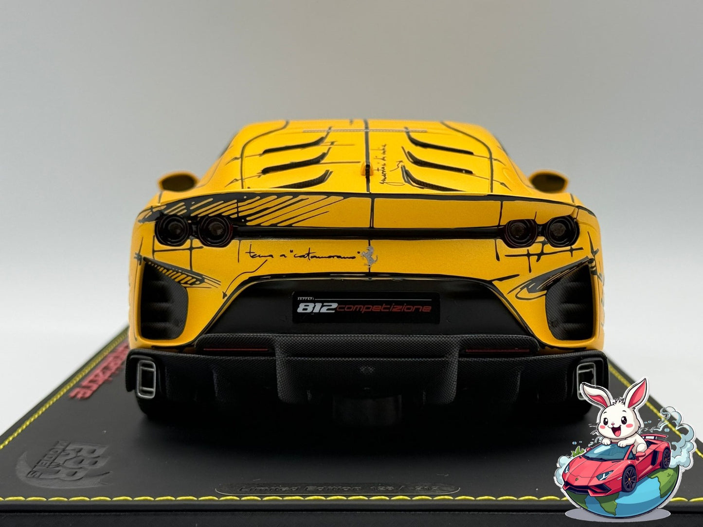 BBR 1:18 Ferrari 812 Competizione (Sketch)