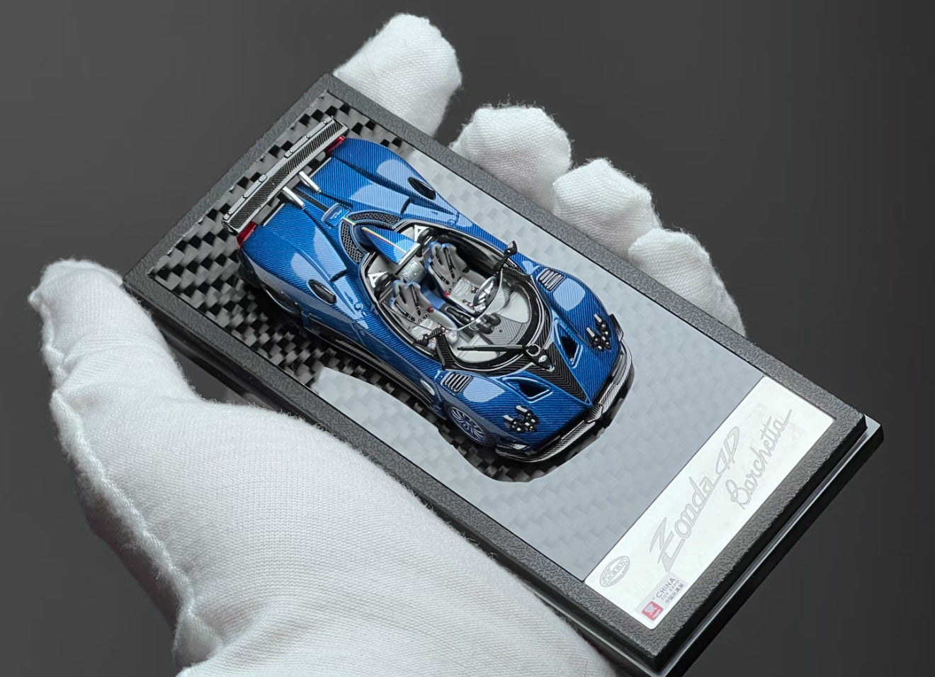 LCD 1:64 Pagani Zonda HP Barchetta (Blue)