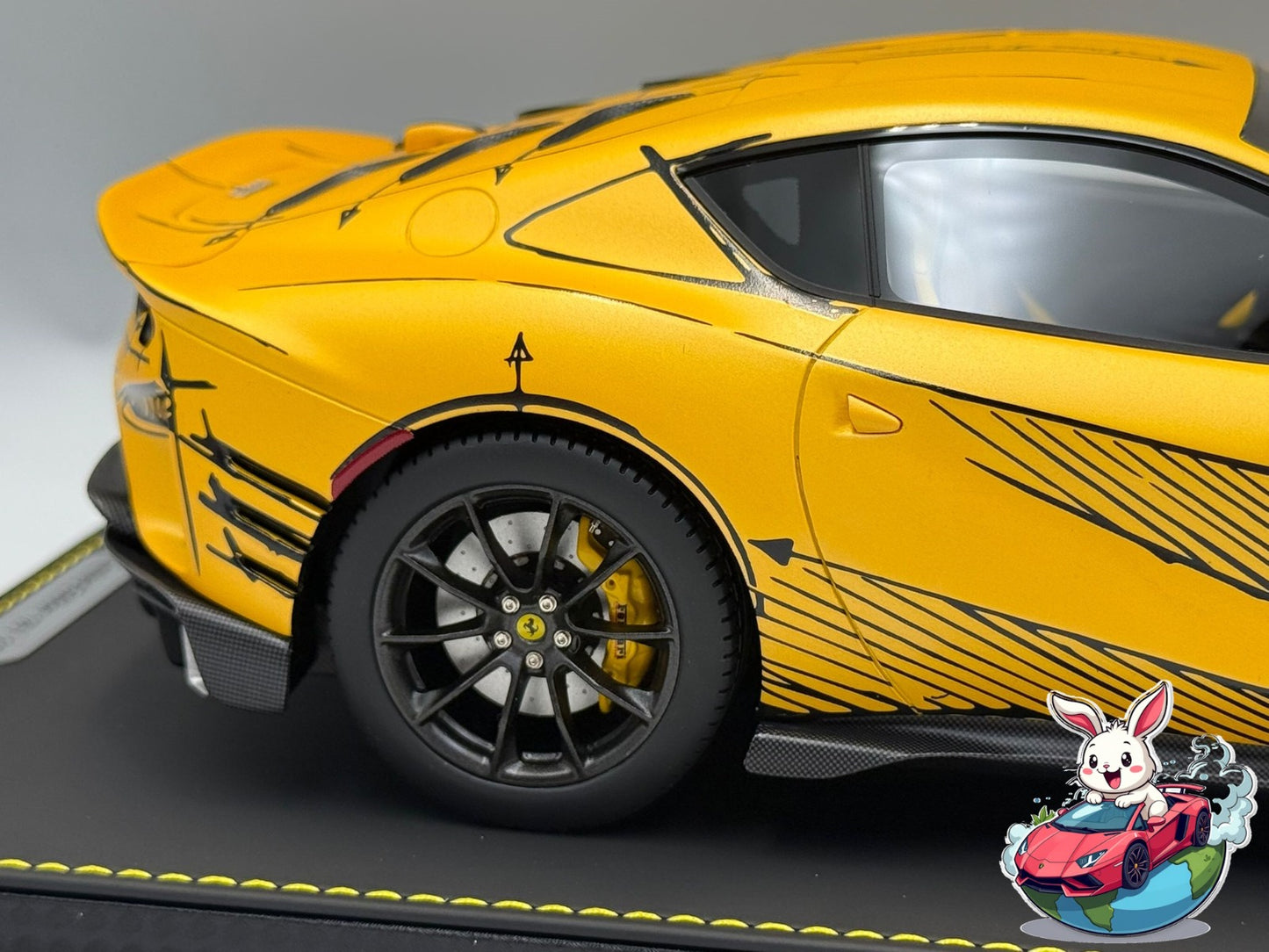 BBR 1:18 Ferrari 812 Competizione (Sketch)