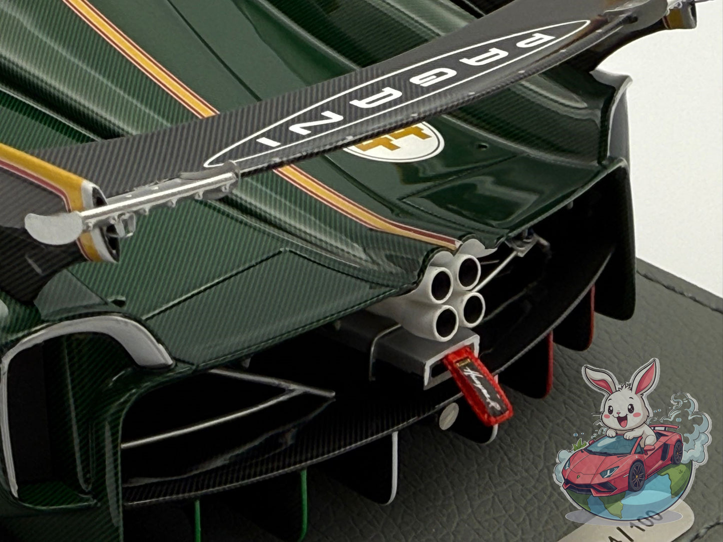 BBR 1:18 Pagani Huayra R (Verde Smeraldo)