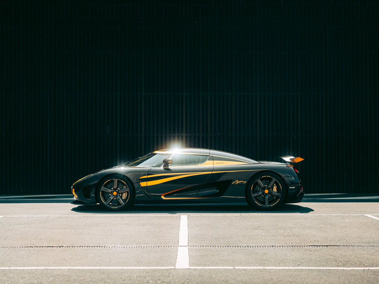 PREORDER VMB x Miniature Planet 1:18 Koenigsegg Agera S 'Hundra'