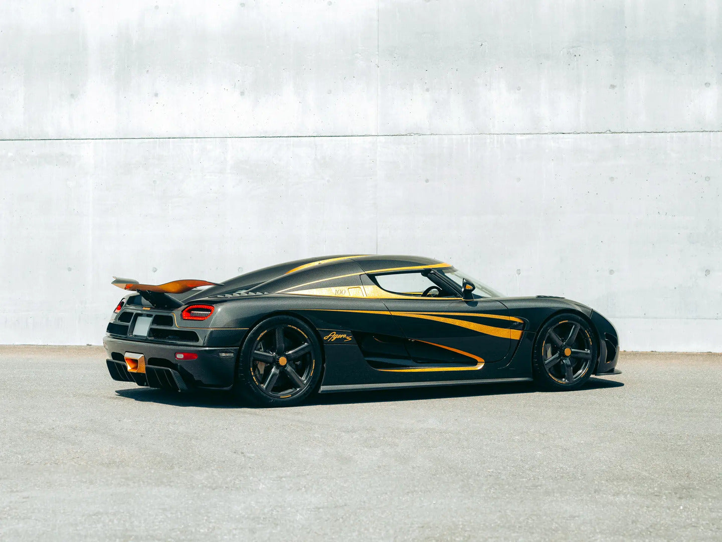 PREORDER VMB x Miniature Planet 1:18 Koenigsegg Agera S 'Hundra'