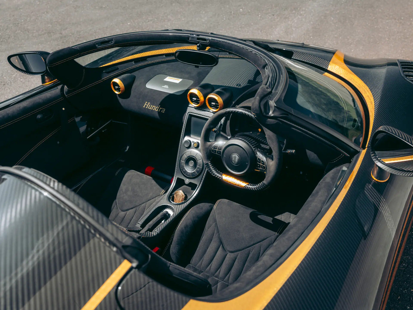 PREORDER VMB x Miniature Planet 1:18 Koenigsegg Agera S 'Hundra'