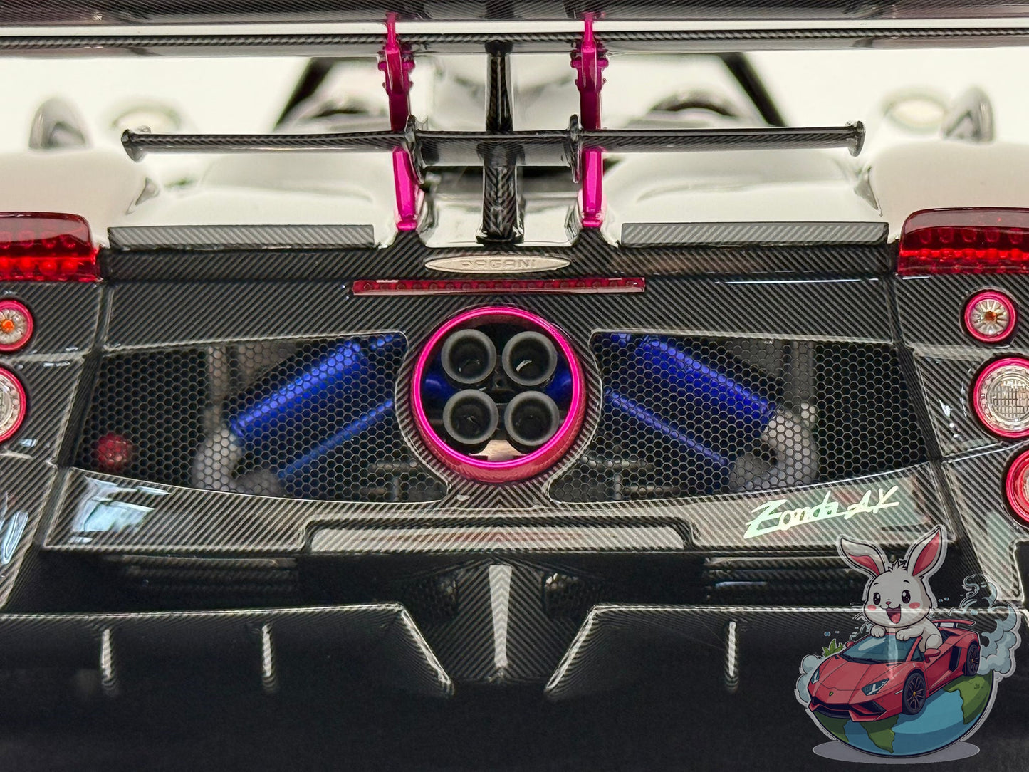 HH Model 1:18 Pagani Zonda 760 AY Roadster