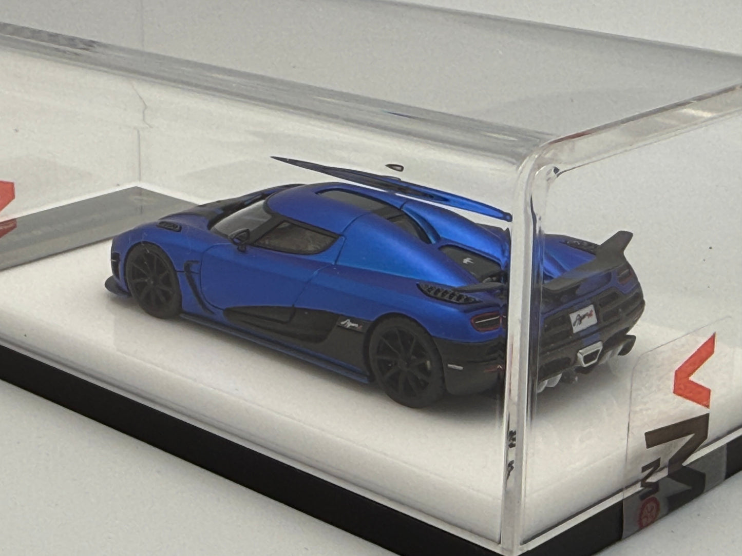 VMB Models 1:64 Koenigsegg Agera R (Matte Imperial Blue) - New Packaging