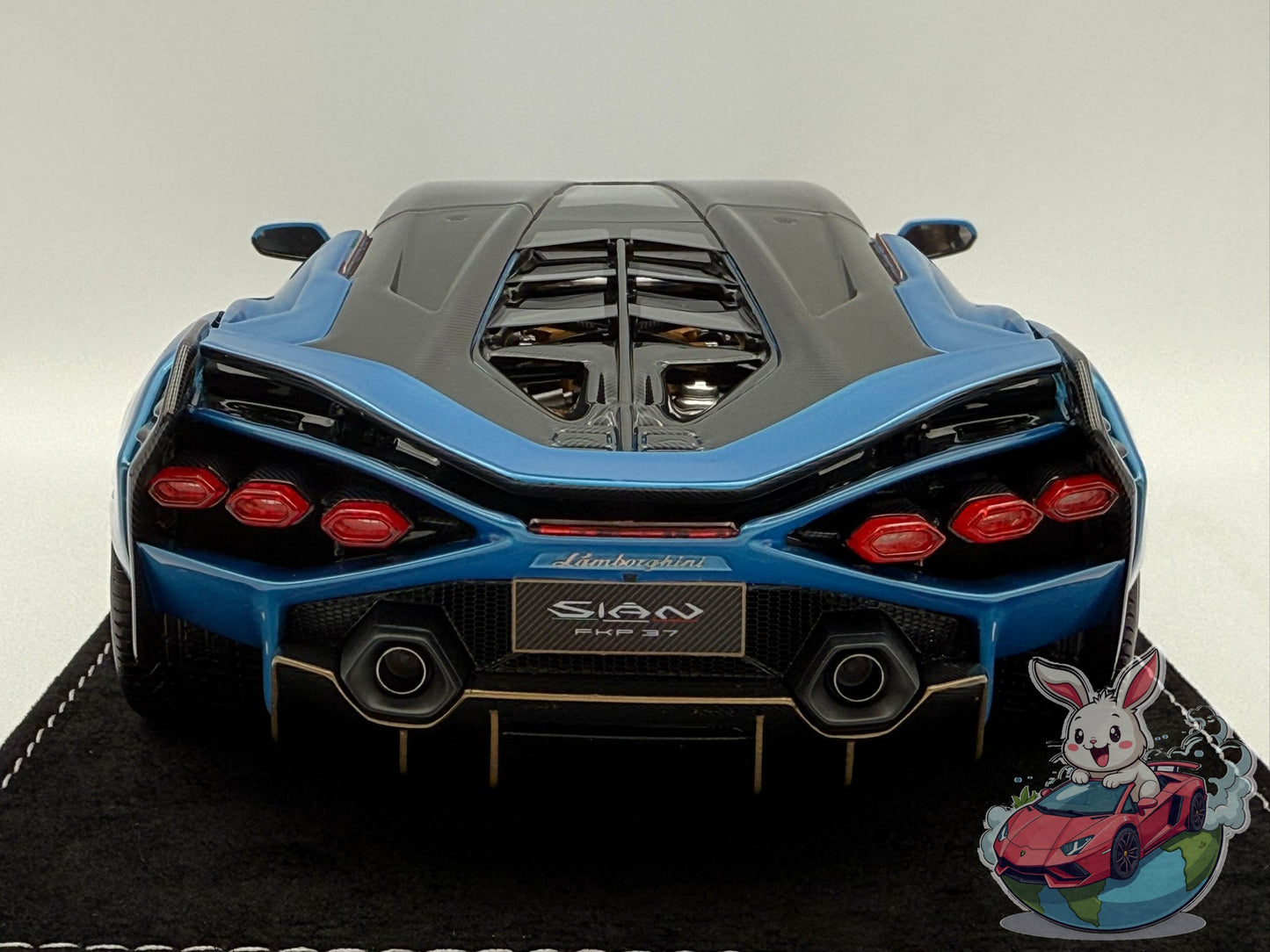 HH Model 1:18 Lamborghini Sian FKP37 (Blue Uranus)