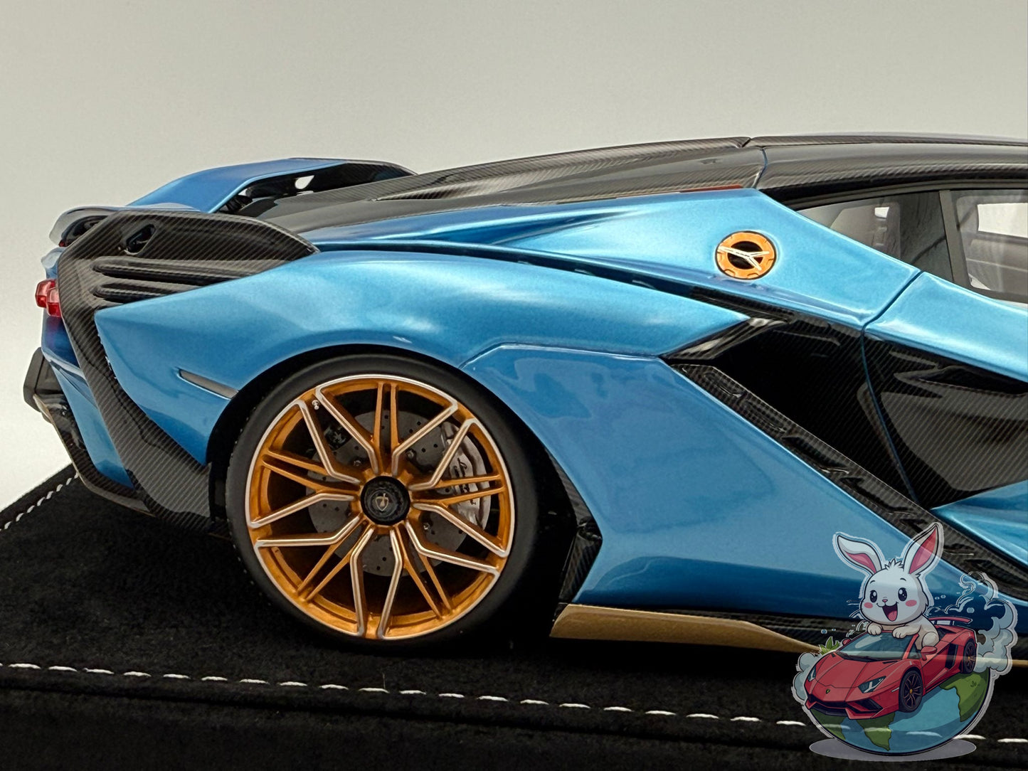 HH Model 1:18 Lamborghini Sian FKP37 (Blue Uranus)