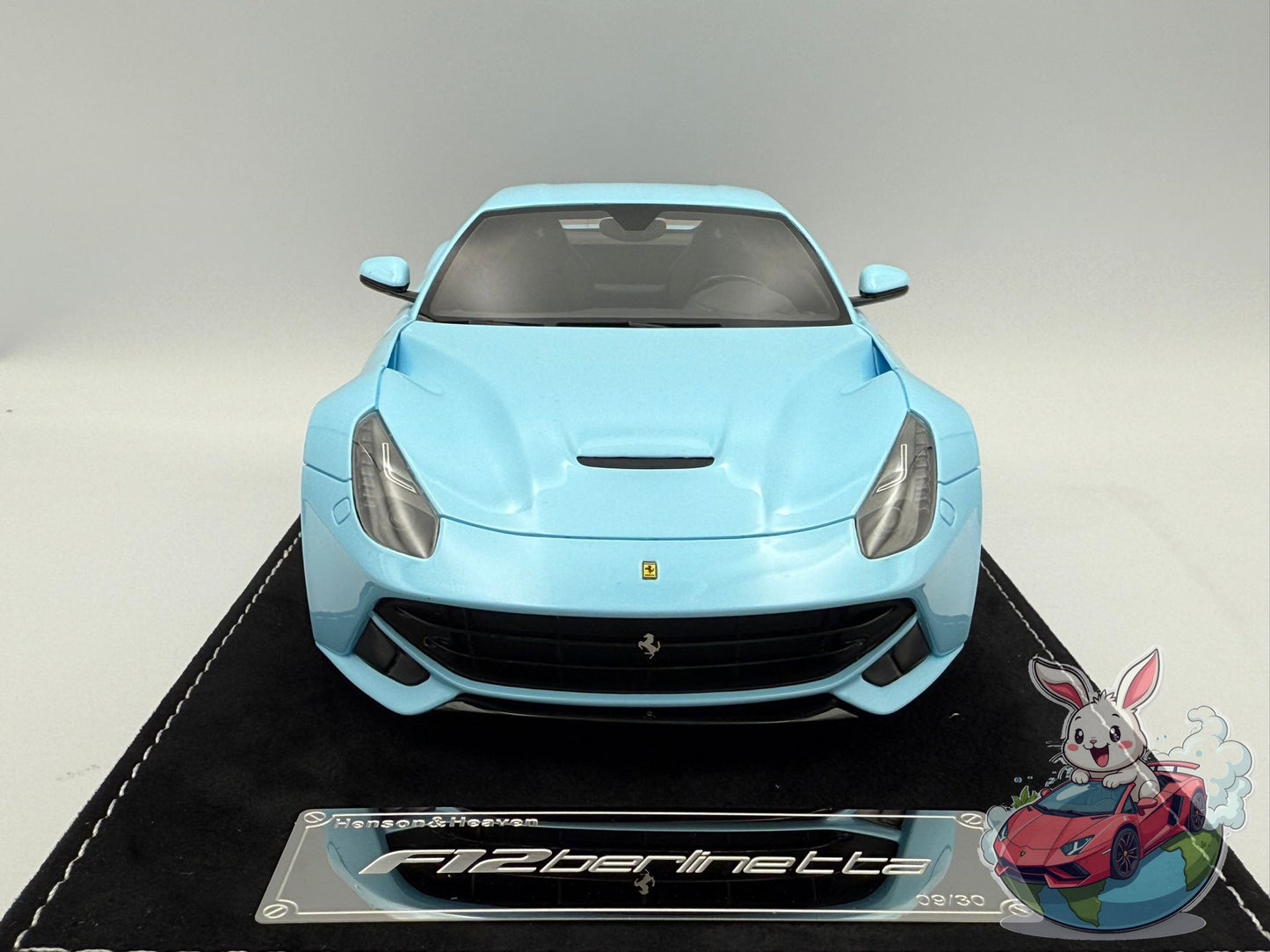HH Model 1:18 Ferrari F12 Berlinetta (Azzurro La Plata)