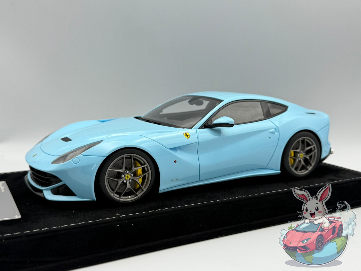 HH Model 1:18 Ferrari F12 Berlinetta (Azzurro La Plata)
