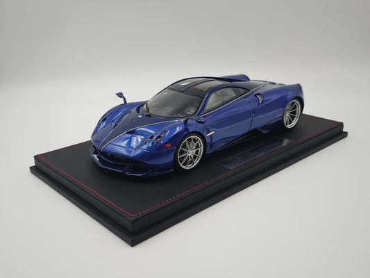 [PRE-ORDER] GL Models 1:18 Pagani Huayra (Blue Carbon)