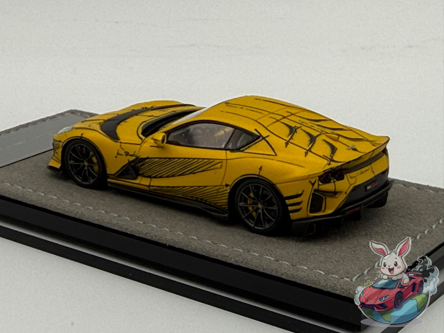 Henson & Heaven 1:64 Ferrari 812 Competizione 'Sketch'