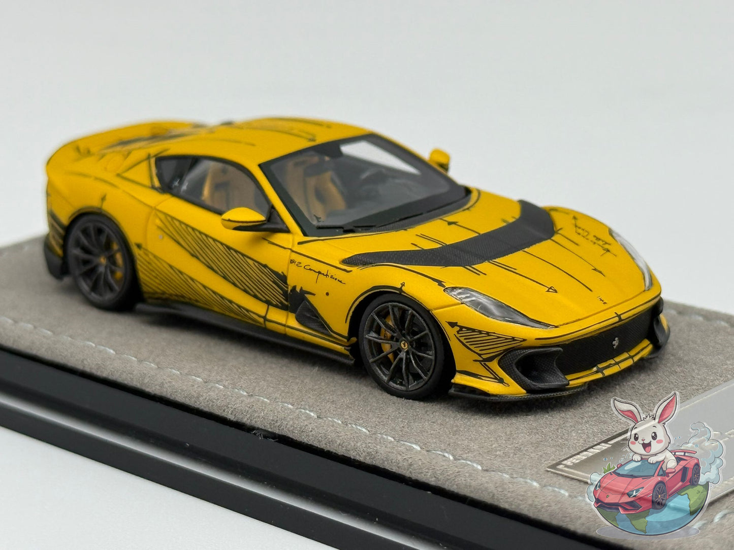 Henson & Heaven 1:64 Ferrari 812 Competizione 'Sketch'