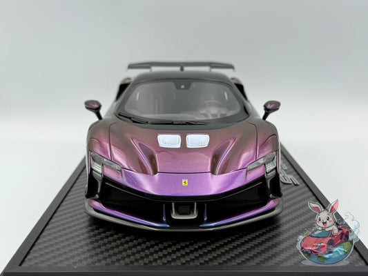 BBR 1:18 Ferrari SF90XX Stradale (Chameleon and black roof)