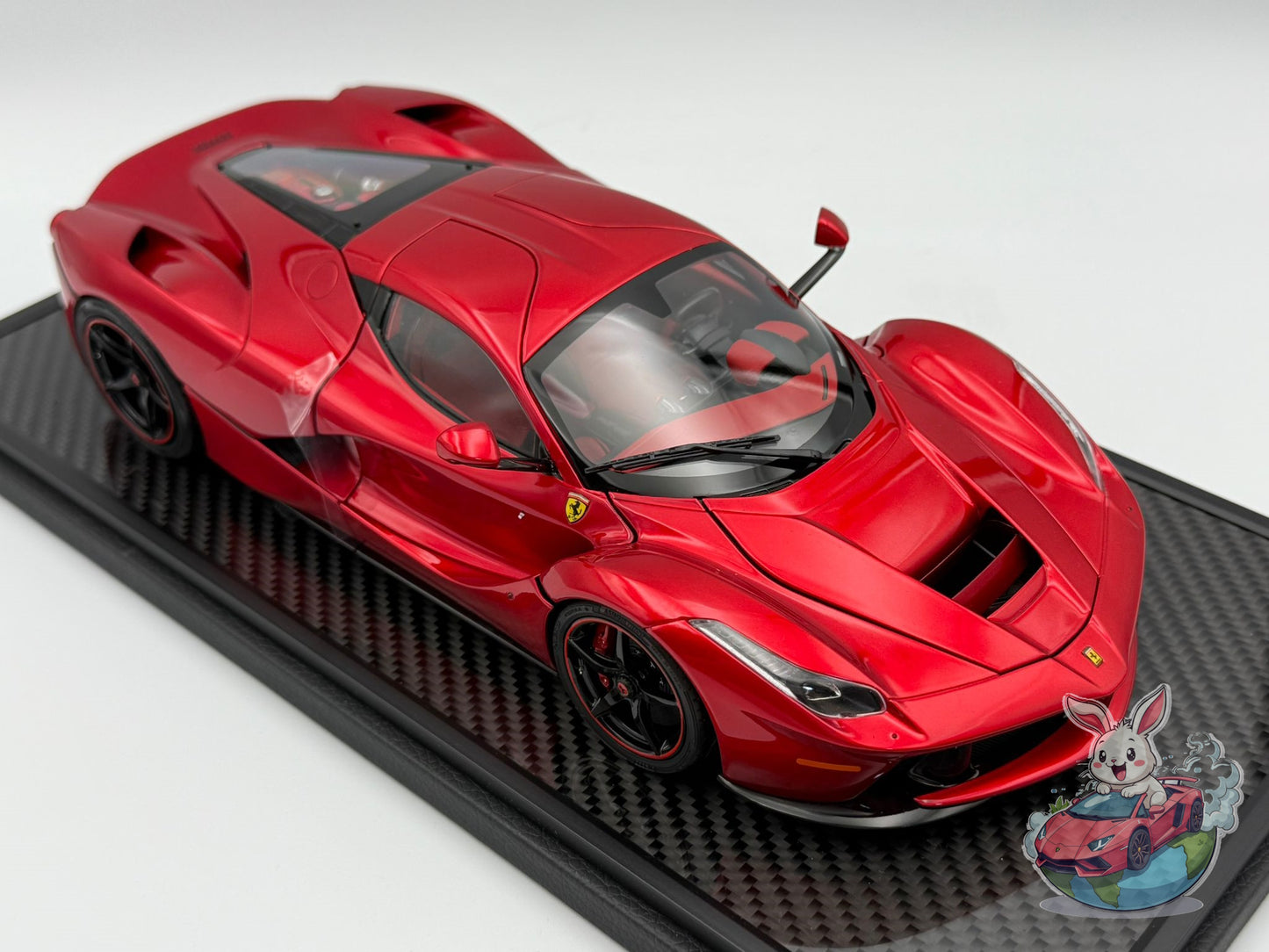 BBR 1:18 Ferrari Laferrari (Lewis Hamilton) - SPECIAL COFFRET