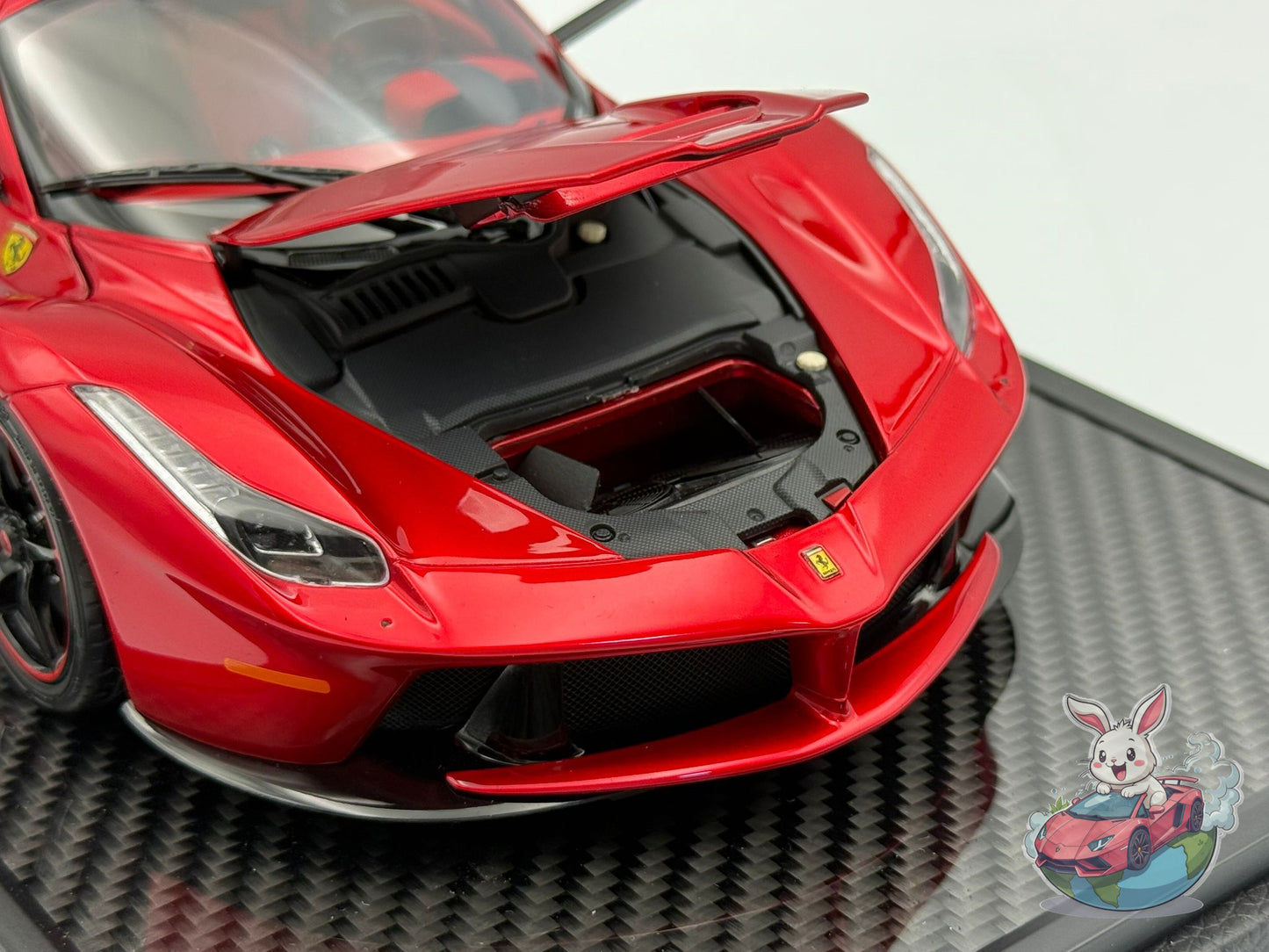 BBR 1:18 Ferrari Laferrari (Lewis Hamilton) - SPECIAL COFFRET