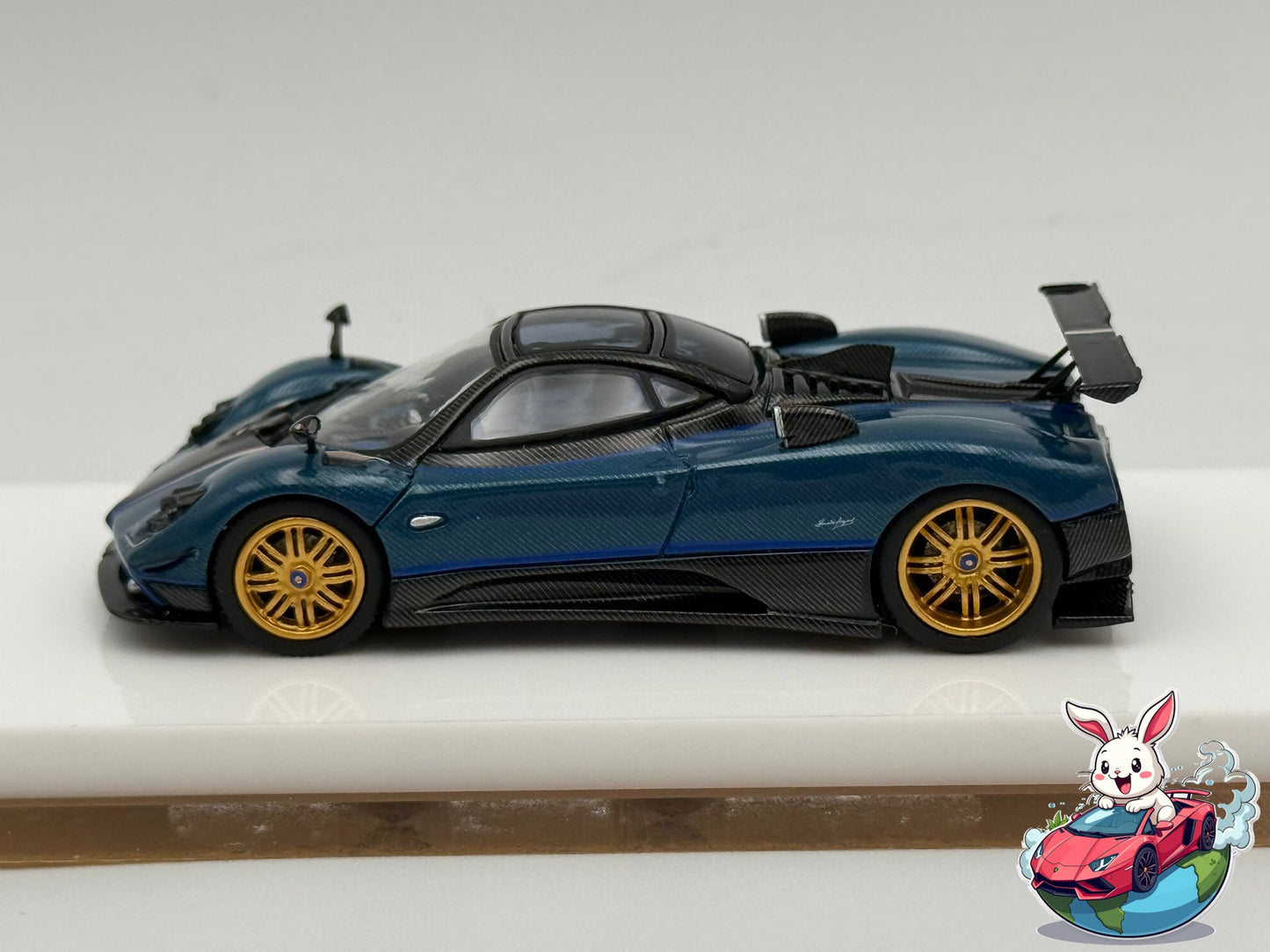 Henson & Heaven 1:64 Pagani Zonda Tricolore (Blue Carbon)
