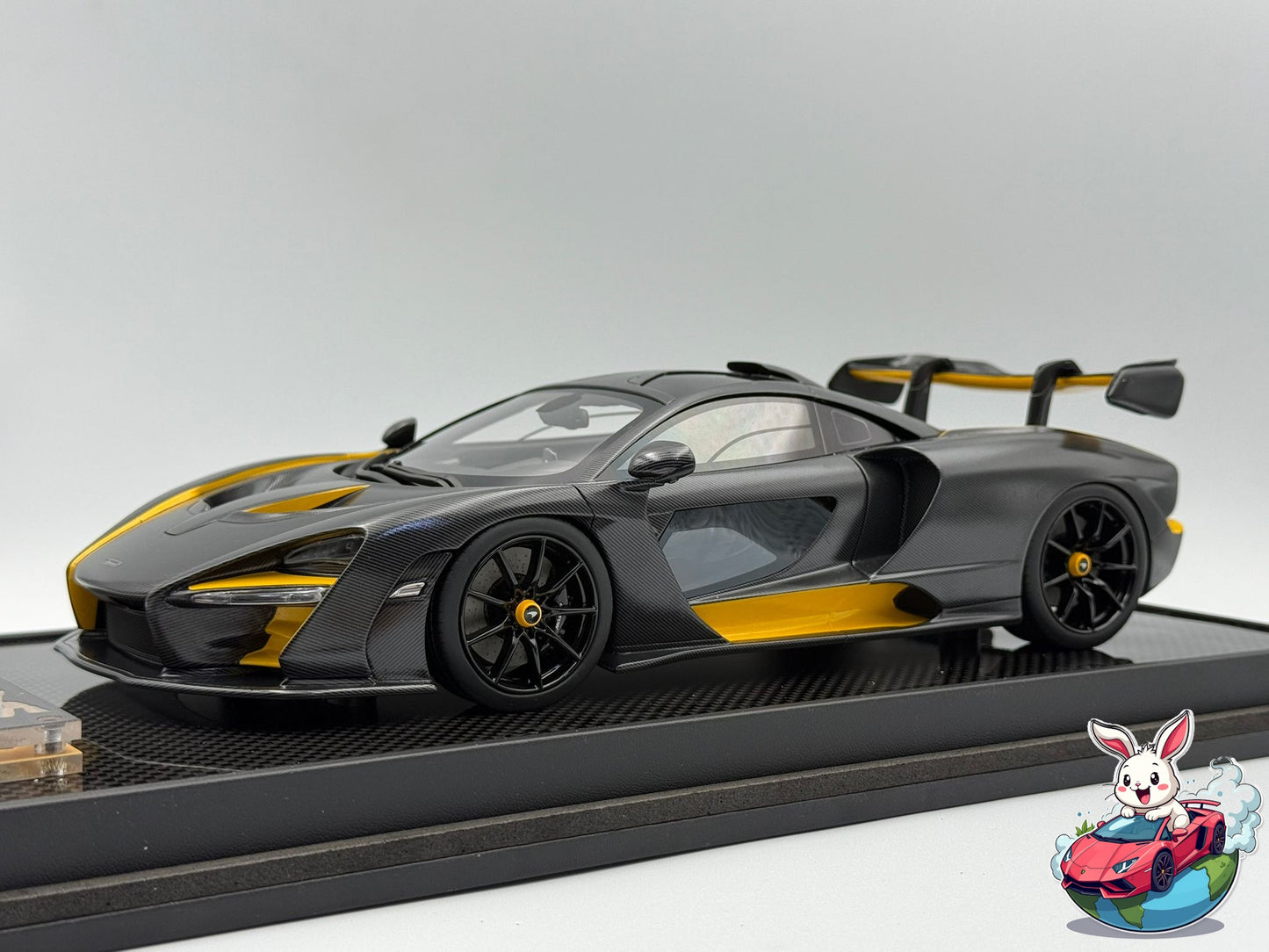 Ivy Merit 1:18 McLaren Senna MSO (Carbon Fiber/Yellow)