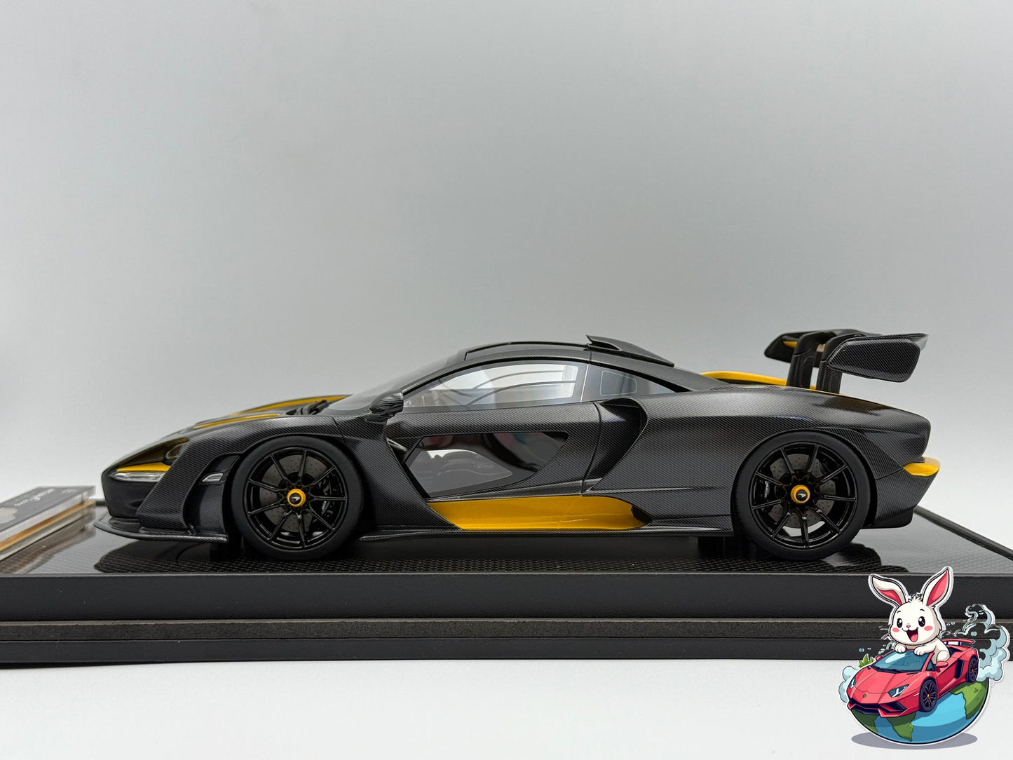 Ivy Merit 1:18 McLaren Senna MSO (Carbon Fiber/Yellow)