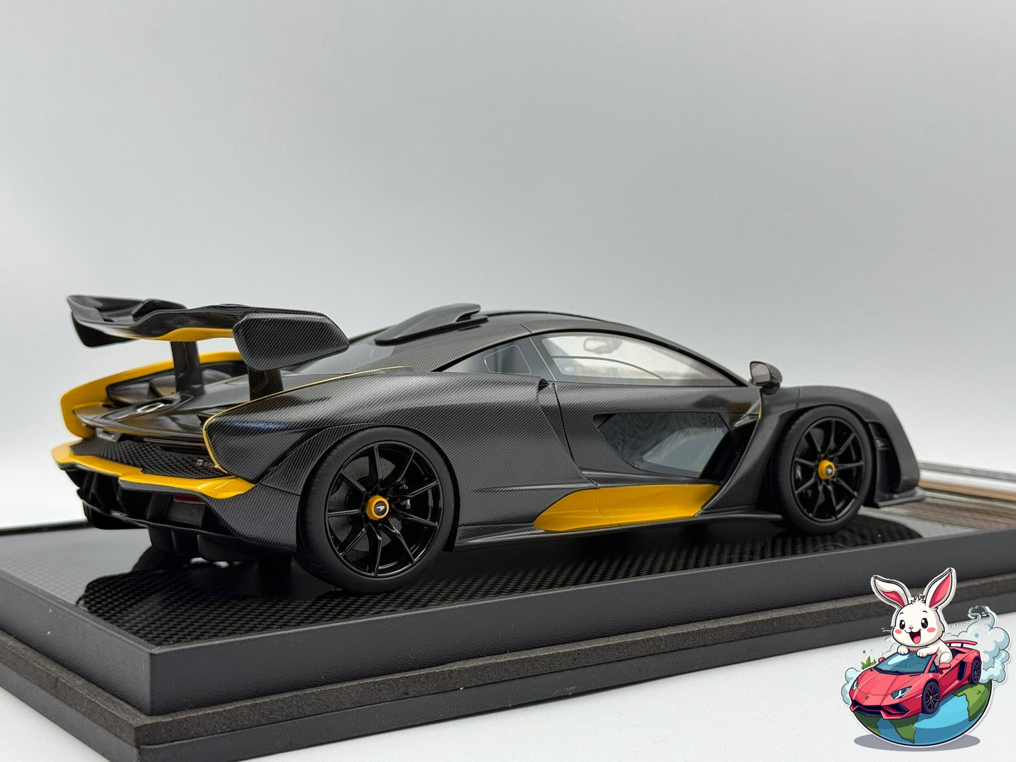 Ivy Merit 1:18 McLaren Senna MSO (Carbon Fiber/Yellow)