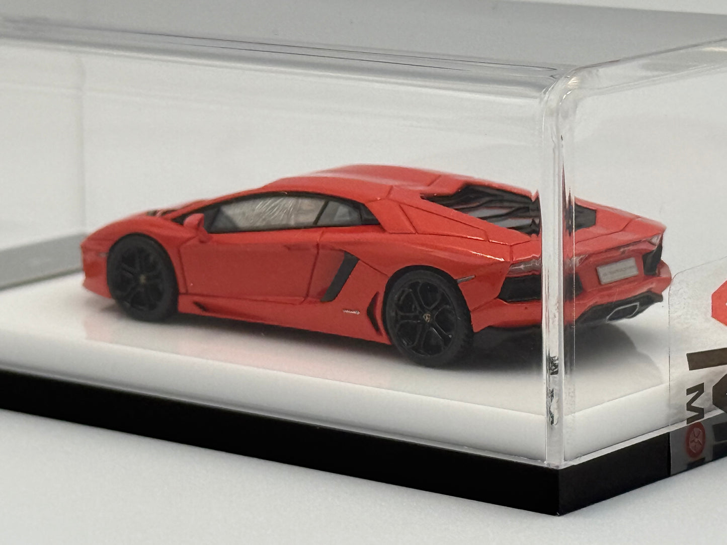 VMB 1:64 Lamborghini Aventador LP700-4 (Orange)