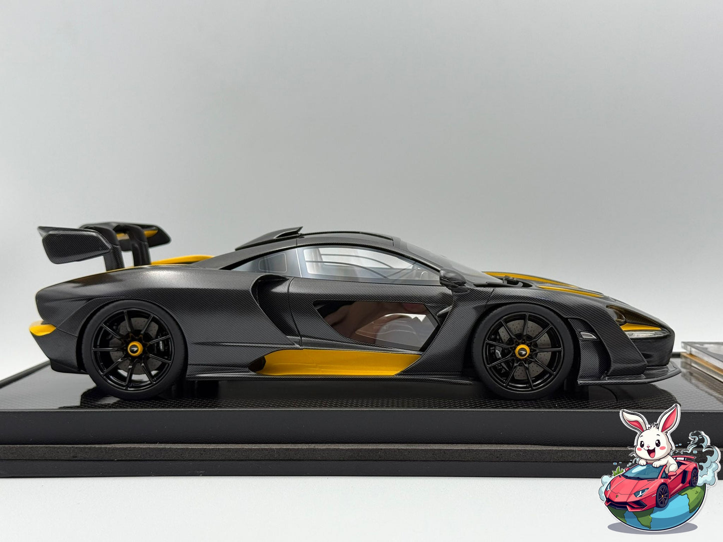 Ivy Merit 1:18 McLaren Senna MSO (Carbon Fiber/Yellow)
