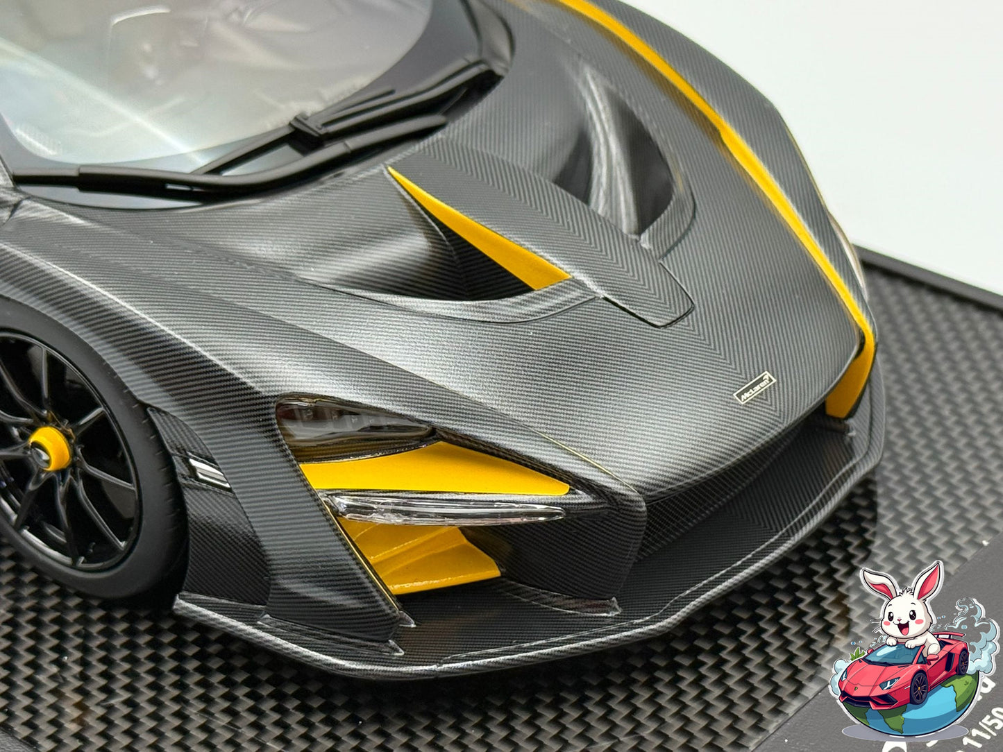 Ivy Merit 1:18 McLaren Senna MSO (Carbon Fiber/Yellow)