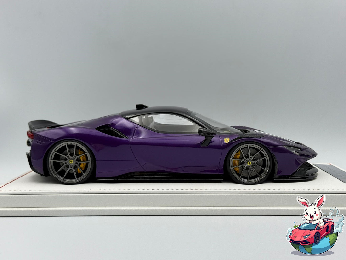 Ivy Merit 1:18 Ferrari SF90 Stradale Novitec Rosso (Viola Hong Kong)