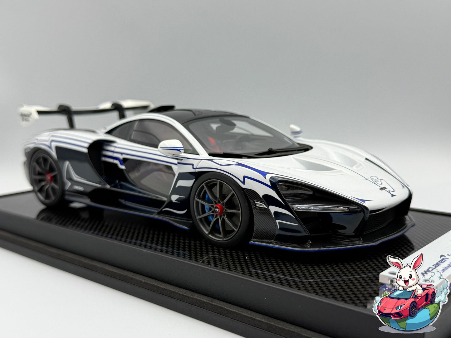 Ivy Merit 1:18 McLaren Senna MSO ‘001’