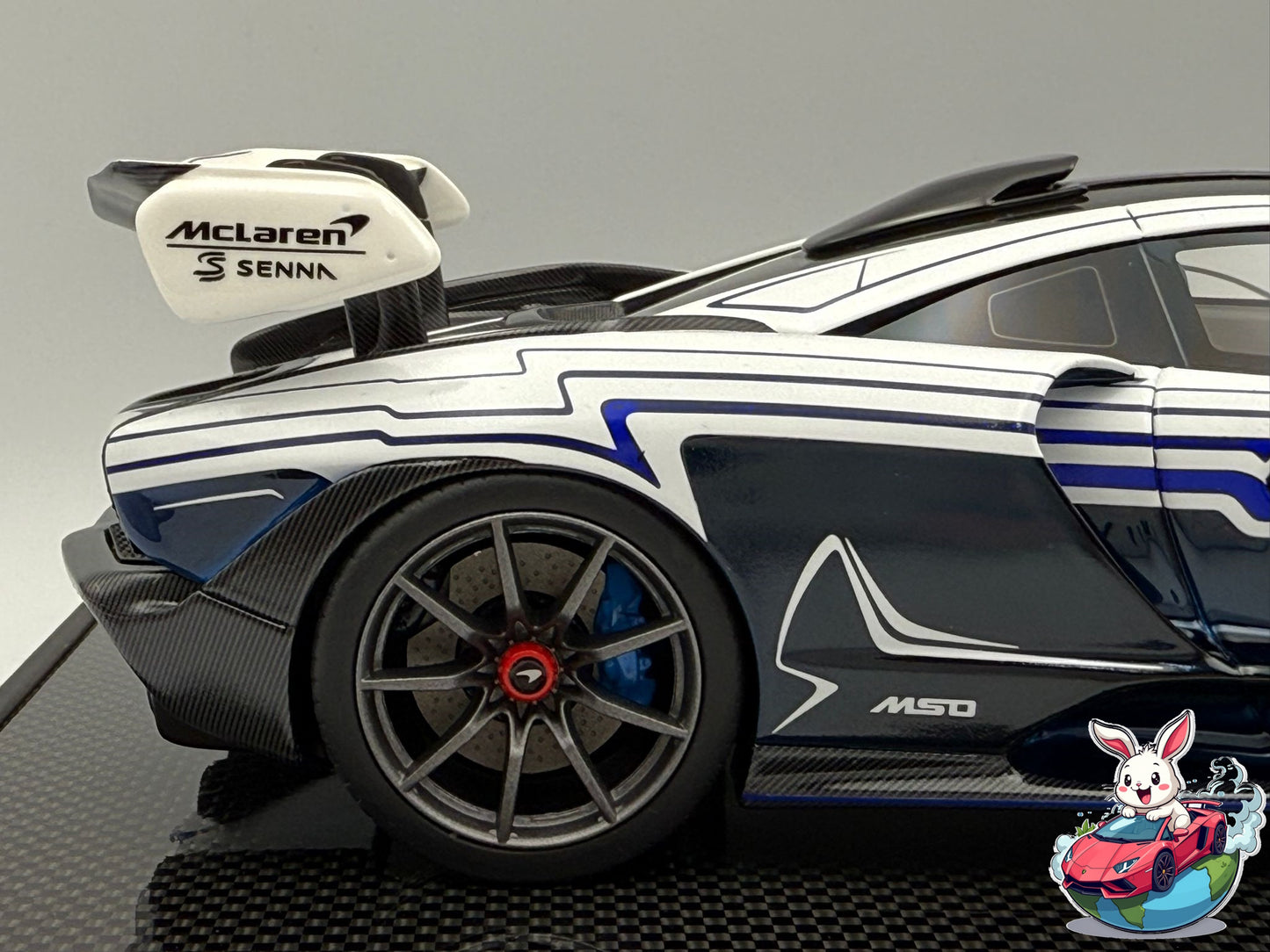 Ivy Merit 1:18 McLaren Senna MSO ‘001’