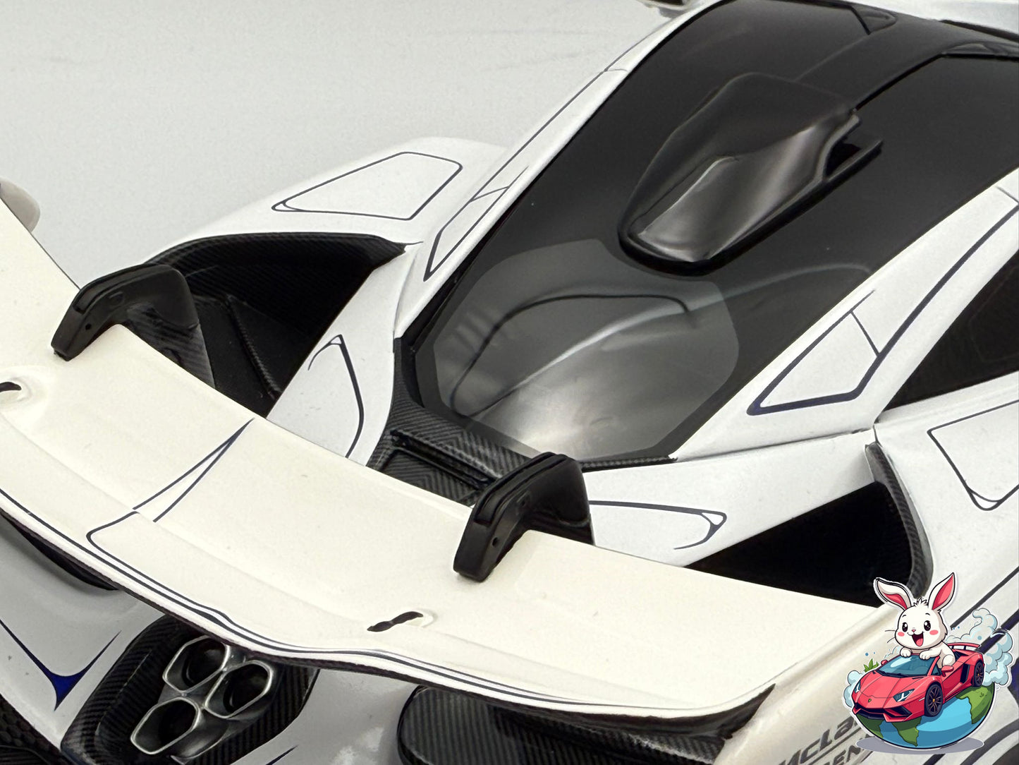 Ivy Merit 1:18 McLaren Senna MSO ‘001’