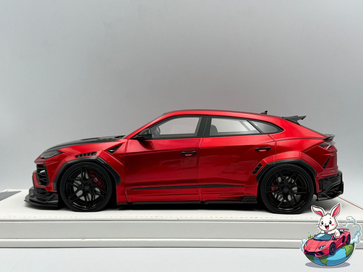 Ivy Merit 1:18 Lamborghini Urus LBWK LB-WORKS (Red)